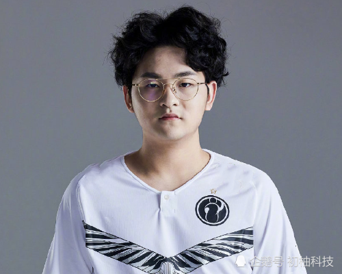 爱游戏在线 FPX前途光明！，内马尔新星夺冠表现突出比赛高潮迭起