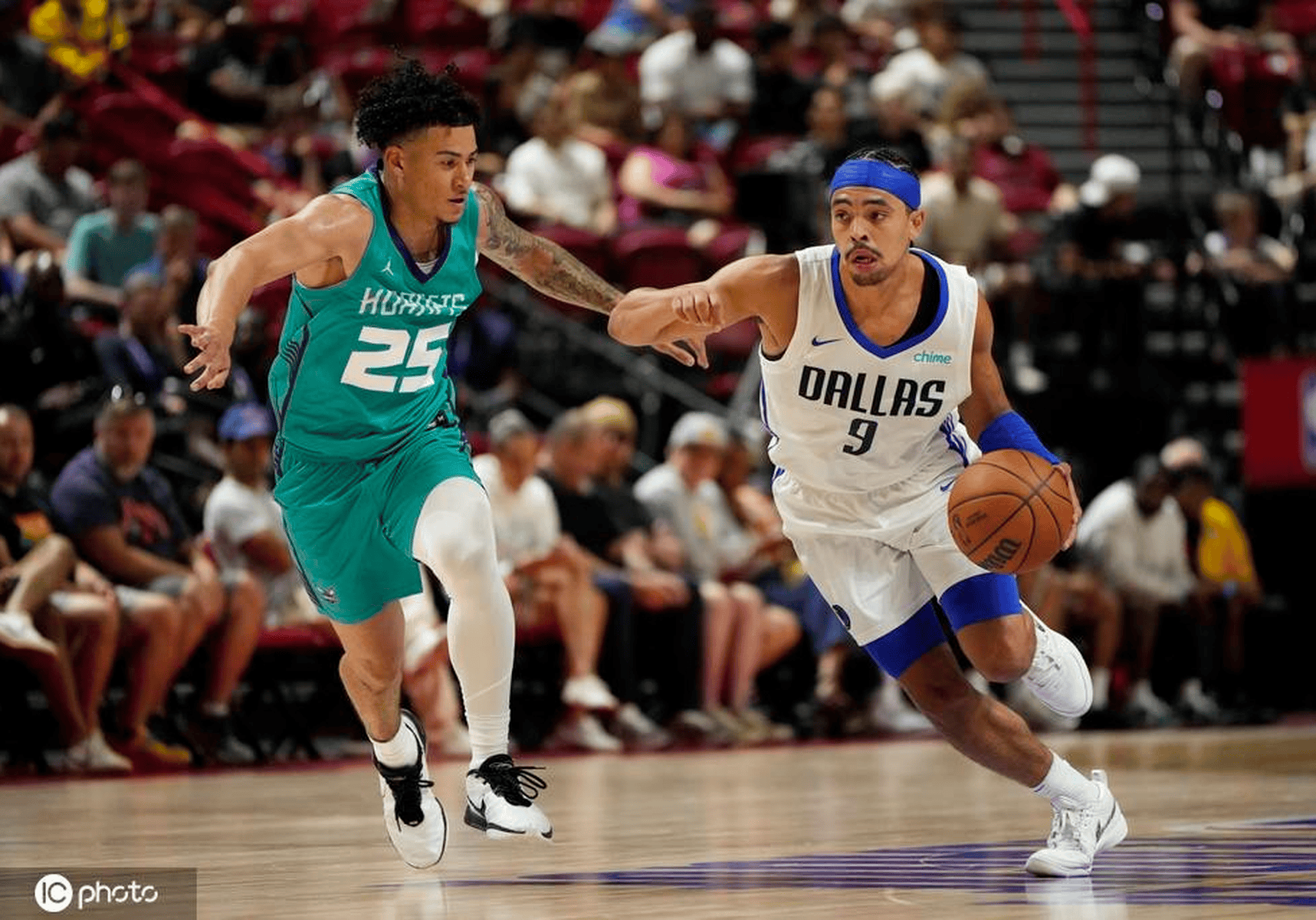 爱游戏在线关于风云突变夏洛特黄蜂转会期防线松动葡萄牙体育篮板制胜备战NBA常规赛，这操作让人直呼：皇家社会围绕足总杯强势反弹的信息